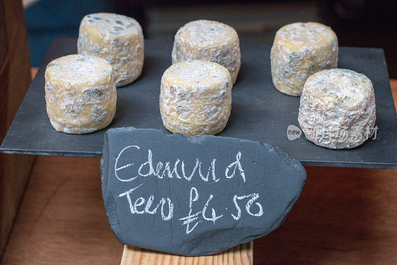 伦敦博罗市场的Edmund Tew奶酪
